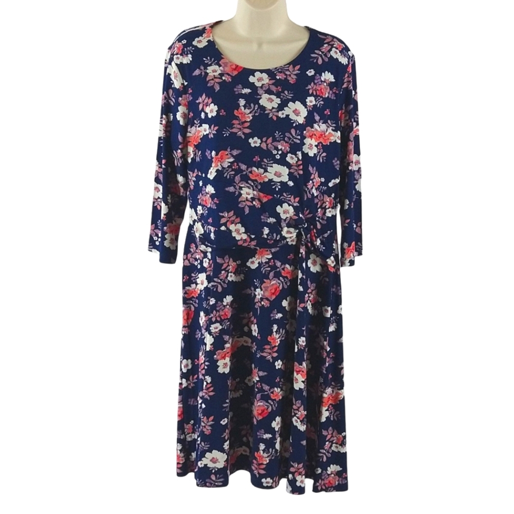Elisabeth Williams long sleeves floral dress